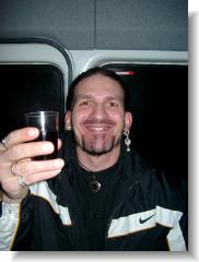 001_Celli_im_Bus