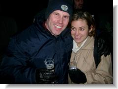 010_Petra_Rolf_beim_Anstossen